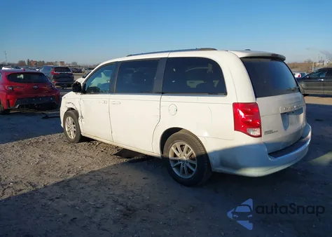 2018 Dodge Grand Caravan Sxt z USA, uszkodzony, nr VIN 2C4RDGCG1JR203399